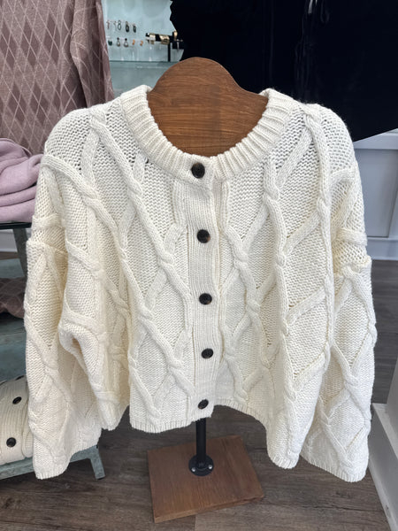Cable Thick Cardigan
